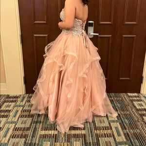 hi!! i’m selling this Camille La Vie “embroidered corset tulle ruffle ballgown”